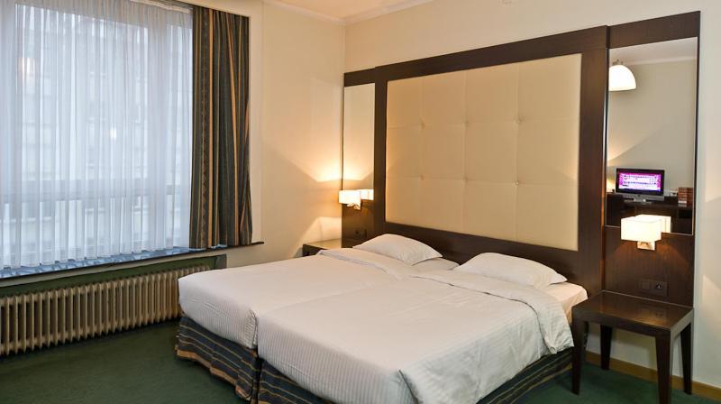 Hotel Plasky Schaerbeek Quarto foto